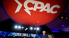 USA jsou blízko dohod� o nerostném bohatství s Ukrajinou, �ekl Trump na...