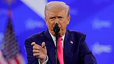 USA jsou blízko dohod� o nerostném bohatství s Ukrajinou, �ekl Trump na...