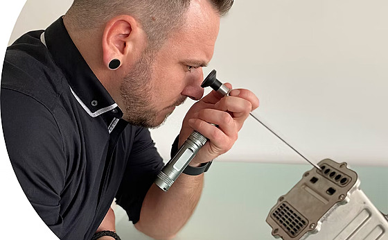 Ru�ní zdroj sv�tla+pevný endoskop