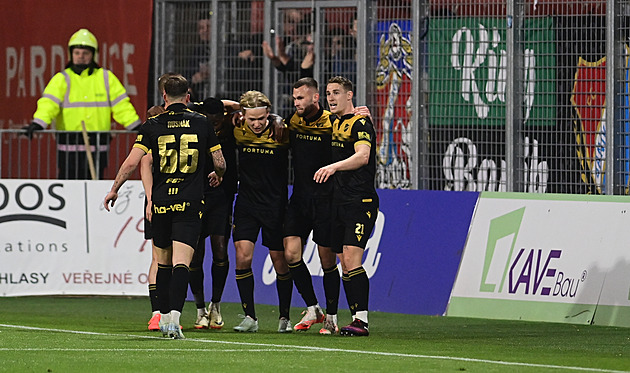 ONLINE: Pardubice - Ostrava 0:2, hraje se o čtvrtfinále poháru, zvyšuje Kohút