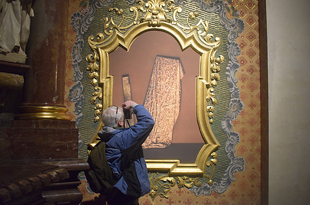 Na Popelení stedu pedstavitelé kostela svatého Salvadora v Praze uvedli...