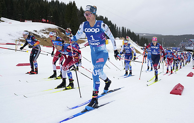 Digginsová slaví čtvrtý triumf ve světovém poháru, Tuž dojel v Lake Placid osmý