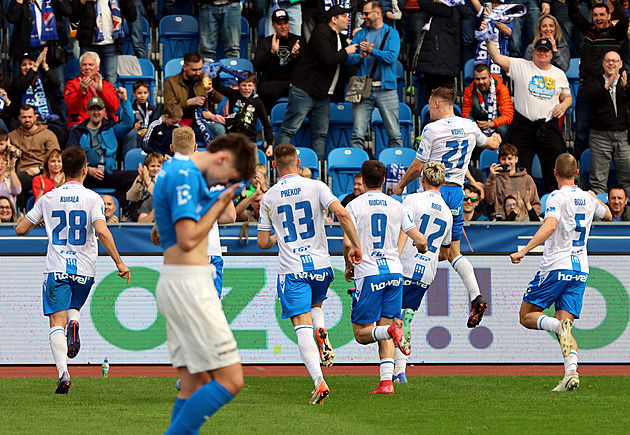 ONLINE: Baník - Pardubice, domácí útočí na druhé místo, hosté čekají na gól