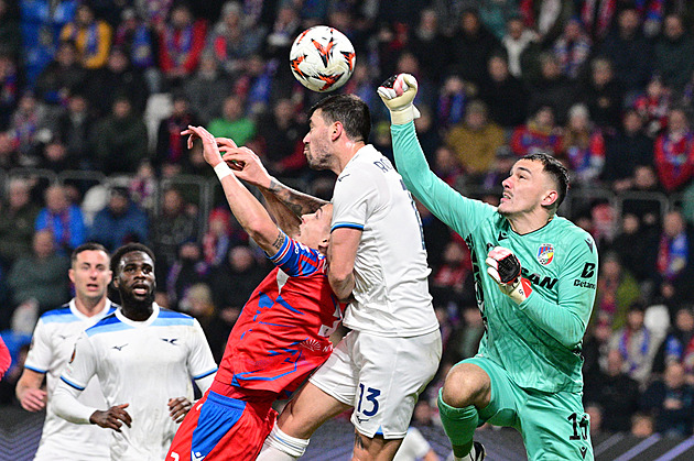ONLINE: Plzeň - Lazio 0:1 po půli, gól Šulce neplatil, po rohu pak slavil Romagnoli
