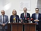 Tisková konference ODS. Na snímku Marek Benda, Jana �ernochová, premiér Petr...