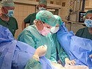 Urologov z FN Olomouc zaali jako prvn z velkch fakultnch nemocnic v R...