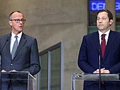 Vláda bude do Velikonoc. Budoucí n�mecký kanclé� Friedrich Merz (CDU) a...