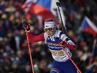 Ilona Plecháová bí enskou tafetu v Novém Mst na Morav.