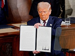 Americký prezident Donald Trump mluví k ob�ma komorám Kongresu. (5. b�ezna 2025)