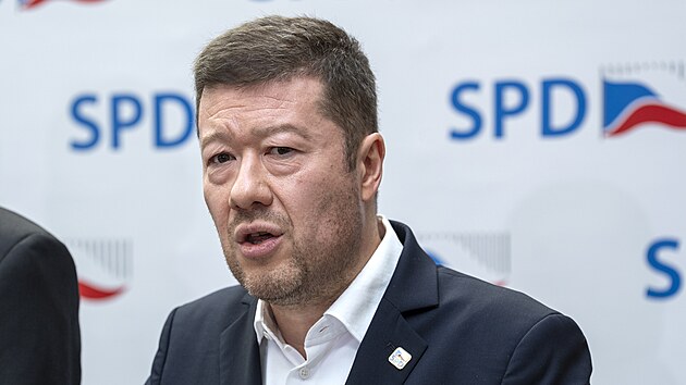 Tomio Okamura (SPD) na tiskov� konferenci ve Sn�movn�. (4. b�ezna 2025)