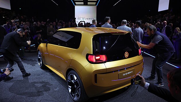 Premi�ra konceptu nejmen��ho elektrick�ho Volkswagenu jm�nem ID. EVERY1