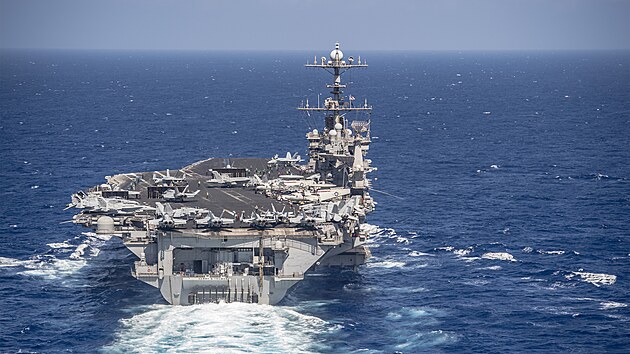 Letadlov lo USS Harry S. Truman (CVN 75)