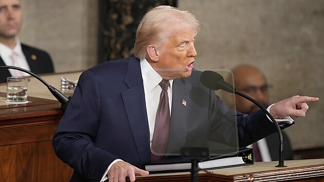 Americk� prezident Donald Trump mluv� k ob�ma komor�m Kongresu. (5. b�ezna 2025)