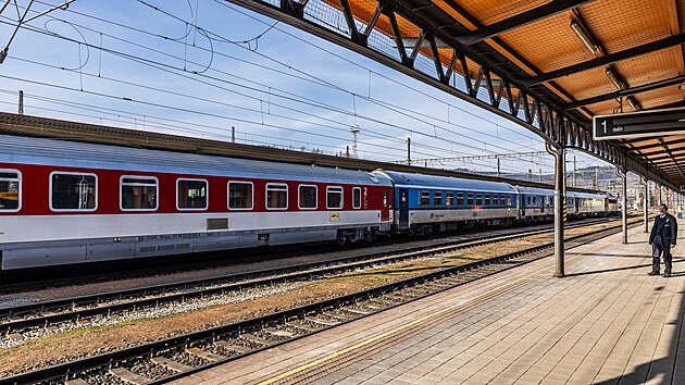 N�dra�� v �esk� T�ebov�.