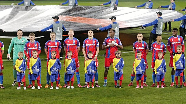 İtalya'da, kaleciye ve atıcılara ode ve tanıyın: Pilsen ile Lazio Match