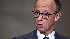 Budoucí německý kancléř Friedrich Merz oznamuje masivní investice do obrany....