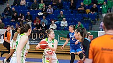 Kapitánka Eva Kopecká z KP TANY Brno v zápase s Levharticemi Chomutov.