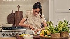 Záb�r z nové televizní show vévodkyn� ze Sussexu s názvem S láskou, Meghan