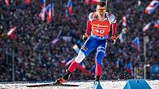 Michal Krmá dojel stíhací závod v Novém Mst s rozhalenkou a prostovlasý.