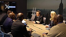 Majitel spole�nosti SpaceX Elon Musk se v OSN setkal s premiérem Lesotha Samem...
