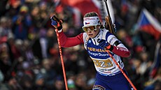 Ilona Plecháová bí enskou tafetu v Novém Mst na Morav.