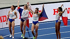 Tereza Petrilková, Nikoleta Jíchová, Lada Vondrová a Lurdes Gloria Manuel...