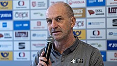 �éftrenér �eské atletické reprezentace Pavel Sluka