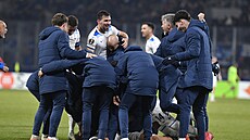 Euforie fotbalistů Lazia po vítězném gólu v utkání s Plzní.