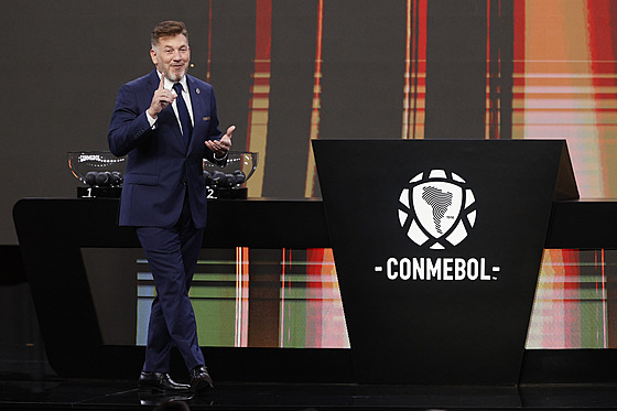 Prezident jihoamerické konfederace CONMEBOL Alejandro Domínguez.