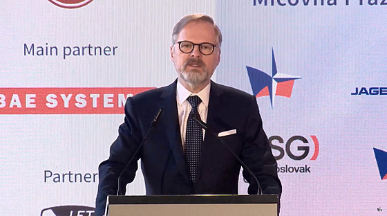 Premiér Petr Fiala na konferenci Naše bezpečnost není samozřejmost.