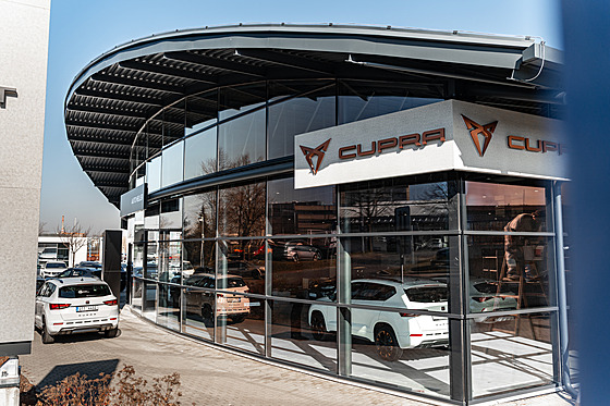 Nový showroom CUPRA GARAGE v Ostrav mní pohled na prémiová auta