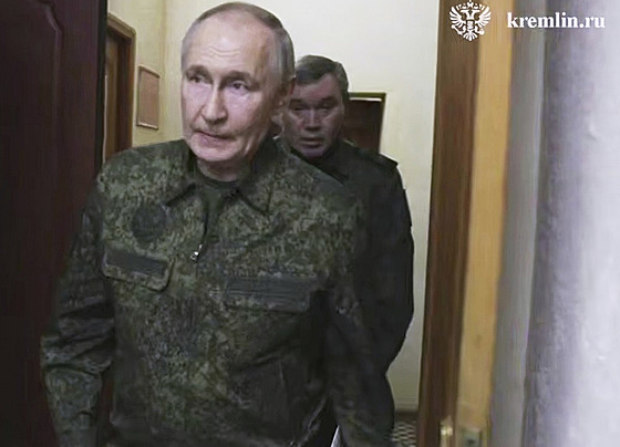 Ruský prezident Vladimir Putin na náv�t�v� Kurské oblasti. Setkal se zde s...