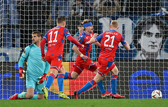 Radost plzeský fotbalist po gólu do sít Lazia, vstelil ho Pavel ulc...
