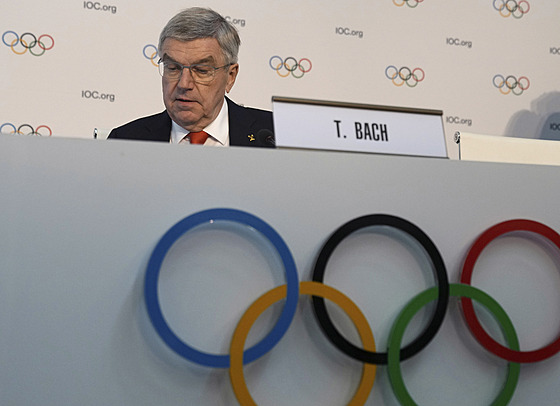 Thomas Bach za radu Mezinárodního olympijského výboru oznámil návrh vrátit box...