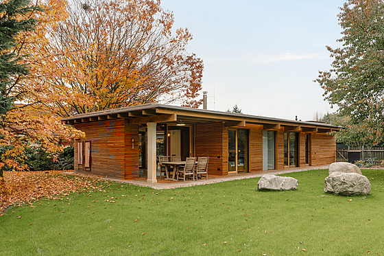 Na první pohled nenápadná d�evostavba v Pe�kách na Kolínsku skrývá p�íb�h...