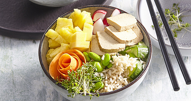 Vegetariánská poke bowl