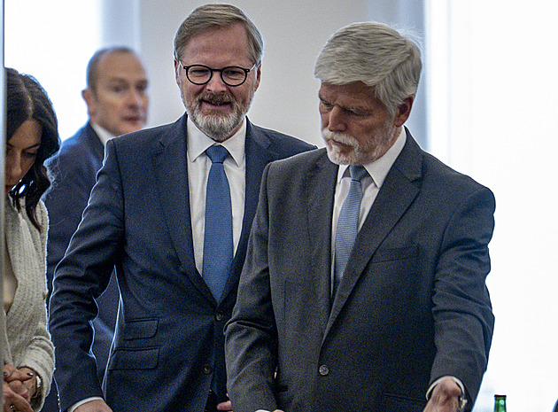 Cibulka, Lipavský a sběrný dvůr Spolu. Přeskáčou lidovci ódéesáky a Fialovi zůstanou jen oči pro pláč?