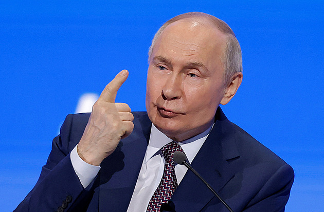 Proč když v Německu někdo něco řekne proti Putinovi, zní jako velitel wehrmachtu?