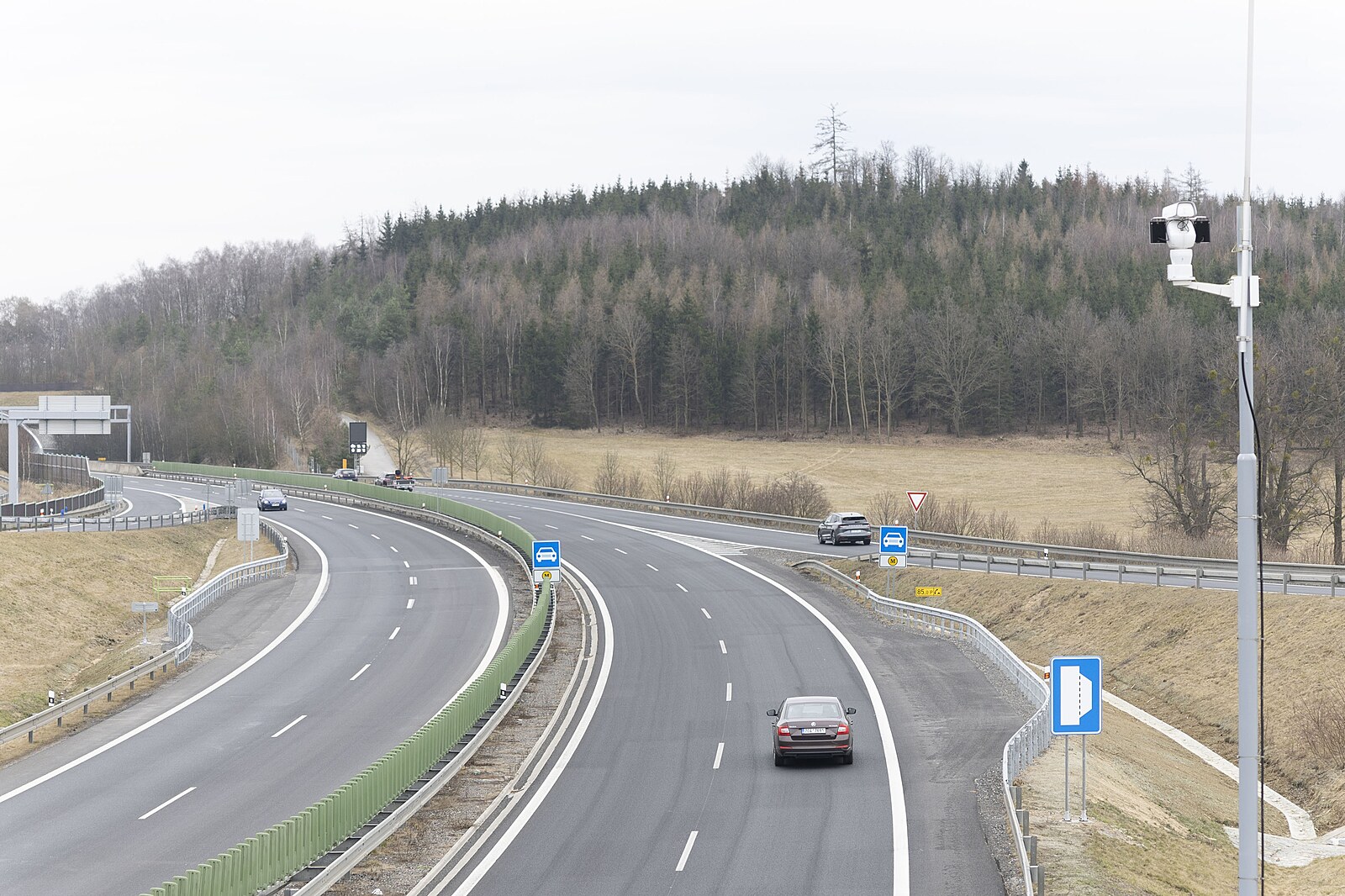 Nová D4 vydělala za minulý rok 15 milionů na pokutách