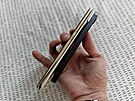 Apple iPhone 16e a Realme 14 Pro+
