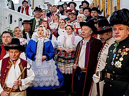 Poslanci p�i Dni lidových kroj� a kraj�. (11. b�ezna 2025)