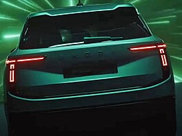 �koda ukázala první záb�ry finální podoby nového elektromobilu. 