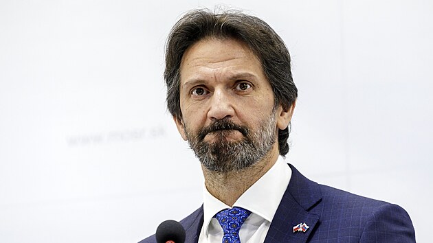 Slovensk� ministr obrany Robert Kali��k (6. b�ezna 2025)