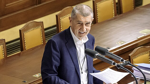 P�edseda ANO Andrej Babi� p�i projevu ve Sn�movn� (14. b�ezna 2025)