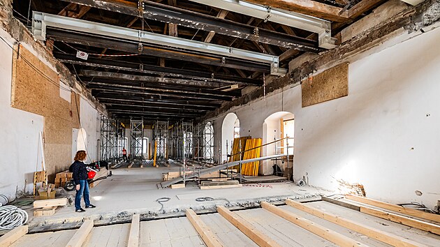 V pal�ci jsou bourac� pr�ce u konce. (12. b�ezna 2025)