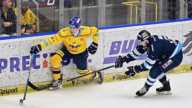 Momentka z ptho utkn pedkola play off mezi eskmi Budjovicemi a Libercem.