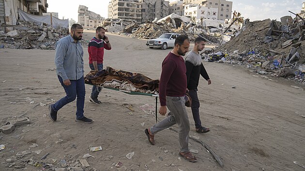 Izrael obnovil �dery na P�smo Gazy. Palestinsk� ��ady hl�s� p�es 300 mrtv�ch. (18. b�ezna 2025)