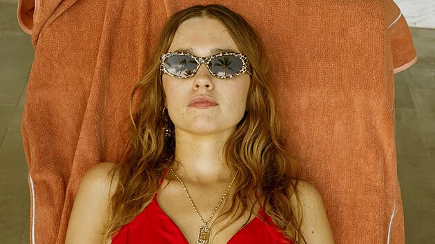 Aimee Lou Woodová v seriálu Bílý lotos (2025)