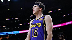 Austin Reaves z LA Lakers b�hem zápasu se San Antonio Spurs.