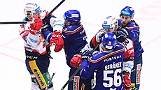 Poty�ka mezi hrá�i Pardubic a �eských Bud�jovic.